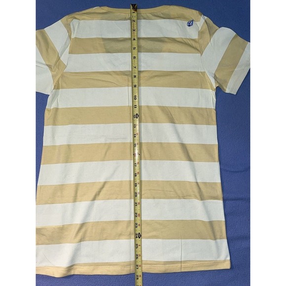 volcom t shirt - Picture 3 of 4
